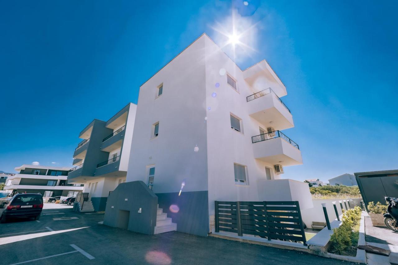 Apartment Bella Новалья Экстерьер фото